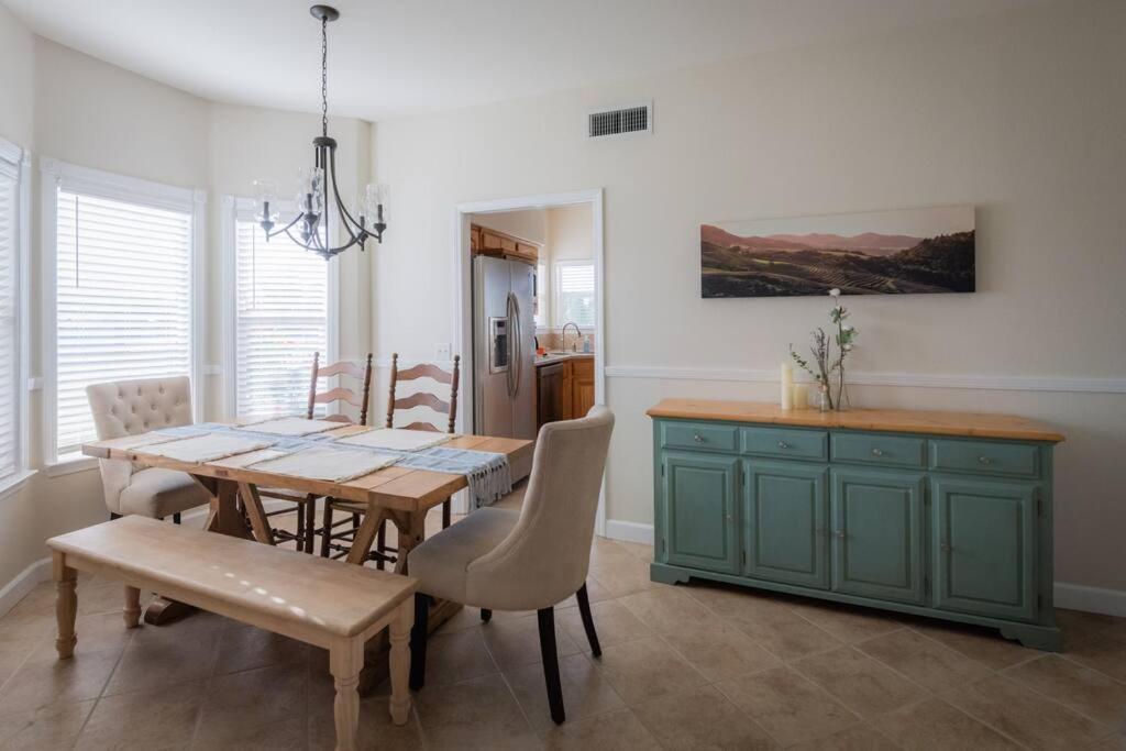 Our Farmhouse, Our Place: Cozy And Cute Homestead! Paso Robles Kültér fotó