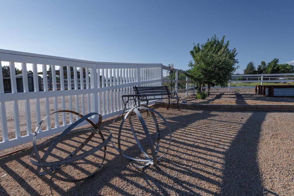 Our Farmhouse, Our Place: Cozy And Cute Homestead! Paso Robles Kültér fotó